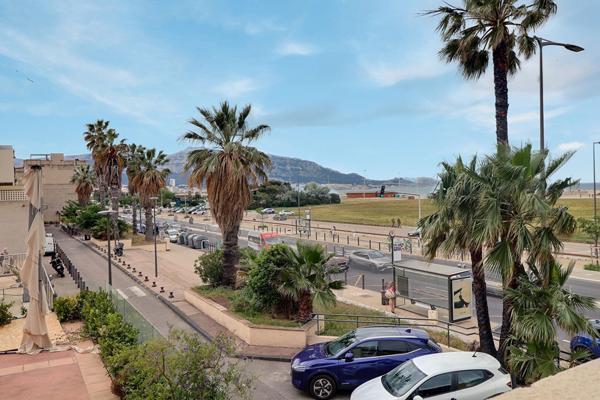 LA PLAGE-13008-APPARTEMENT MARSEILLE 2 PIECES-BALCON