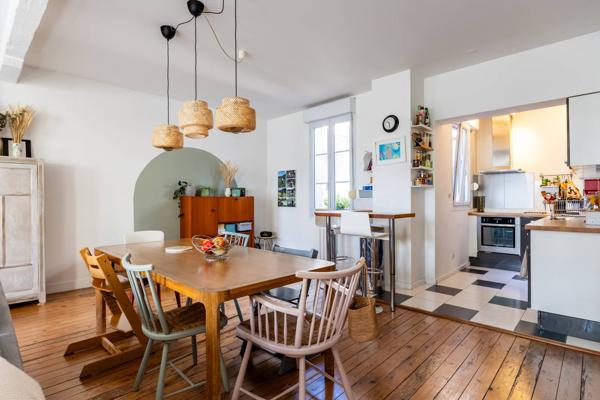 Appartement Hyper centre Bordeaux, 2 chambres, terrasse