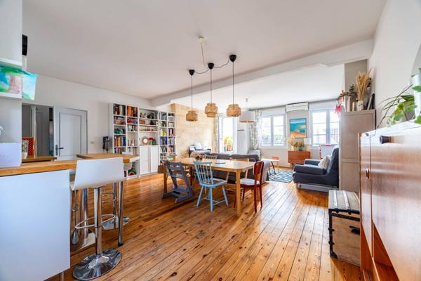 Appartement Hyper centre Bordeaux, 2 chambres, terrasse