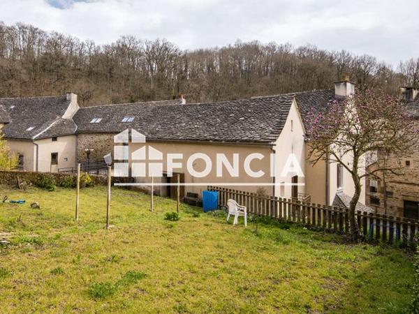 À vendre Maison 5 pièces 140 m² - Calmont 12450