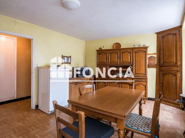 À vendre Maison 5 pièces 140 m² - Calmont 12450