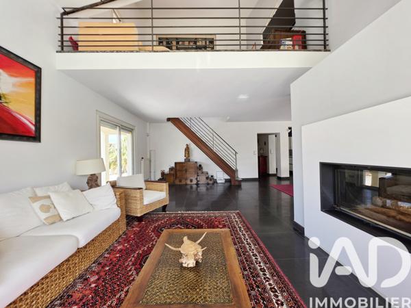 Maison à vendre 6 pièces 206 m² Cabestany