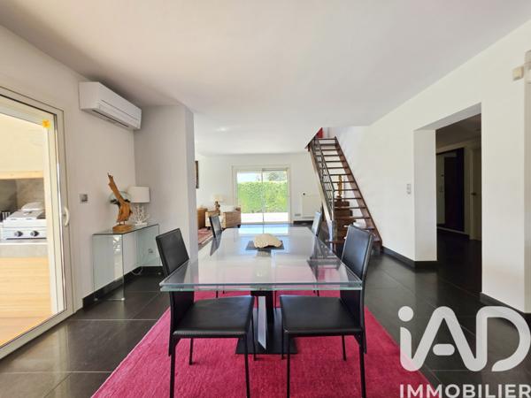 Maison à vendre 6 pièces 206 m² Cabestany
