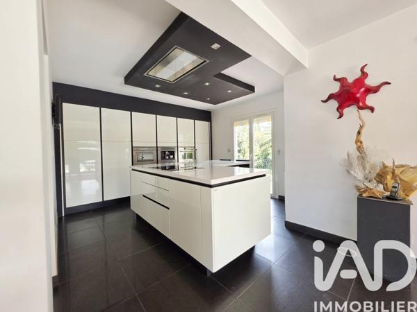 Maison à vendre 6 pièces 206 m² Cabestany