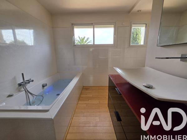 Maison à vendre 6 pièces 206 m² Cabestany