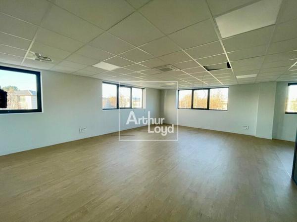 Bureaux neufs à louer