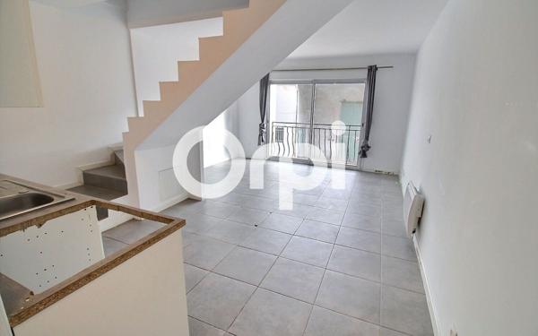 Appartement à vendre    3 pièces • 65 m2 Marseille 15