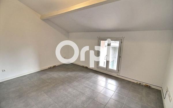 Appartement à vendre    3 pièces • 65 m2 Marseille 15