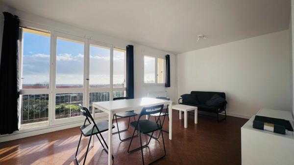 QUIMPER (29) Appartement meublé à vendre T2 de 51,13 m² - Balcon - Cave.