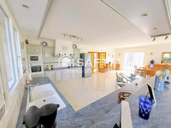 Superbe maison de 2005 aux portes de Montendre