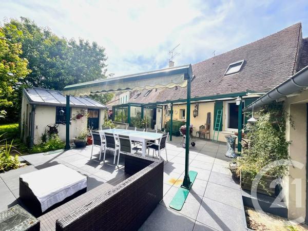 Maison à vendre  6 pièces - 175 m 2   NANGIS  - 77