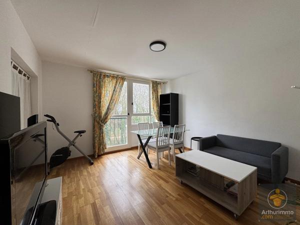 Vente                                                      Appartement
                        
                     4 pièces                      71 m2                     à Crosne