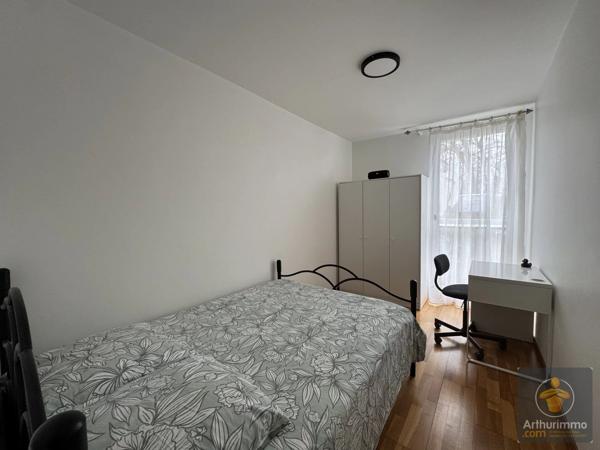 Vente                                                      Appartement
                        
                     4 pièces                      71 m2                     à Crosne