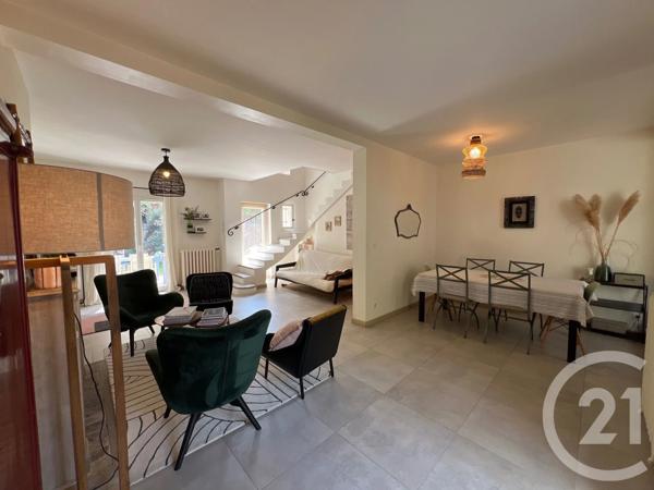 Maison à vendre  7 pièces - 145 m 2   MAULE  - 78