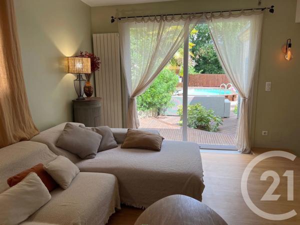 Maison à vendre  7 pièces - 145 m 2   MAULE  - 78