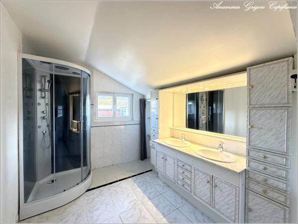 Maison à louer 4 pièces LE THIEULIN (28) 100 m², 3 chambres, grand sejour, cuisine aménagé et equipée