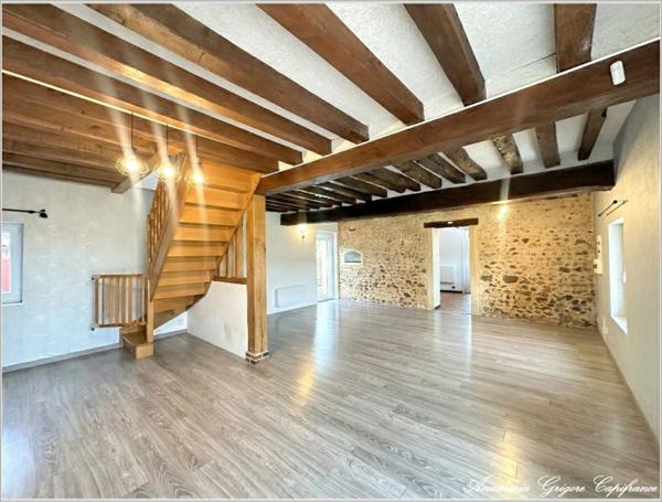 Maison à louer 4 pièces LE THIEULIN (28) 100 m², 3 chambres, grand sejour, cuisine aménagé et equipée