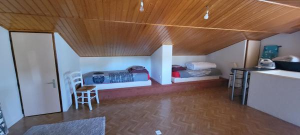 MAISON PROCHE DES COMMODITES