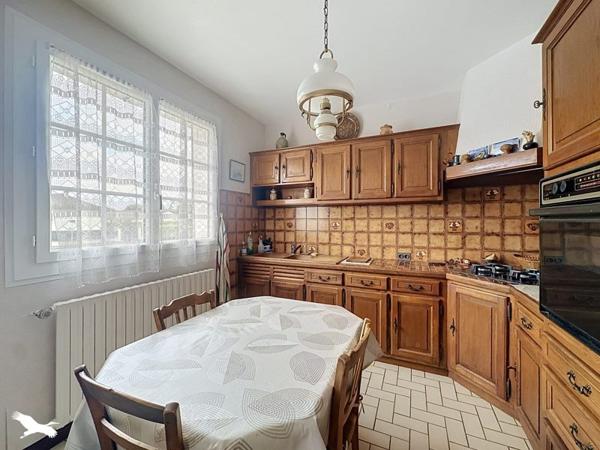 Maison 119 460 € Issoudun 4 p 80 m² DPE F