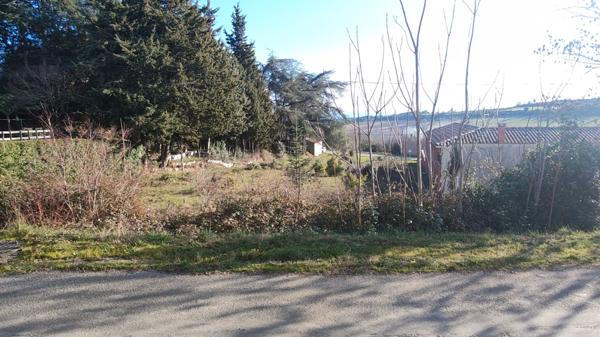 Terrain constructible à vendre 1316 m2 proche Carcassonne