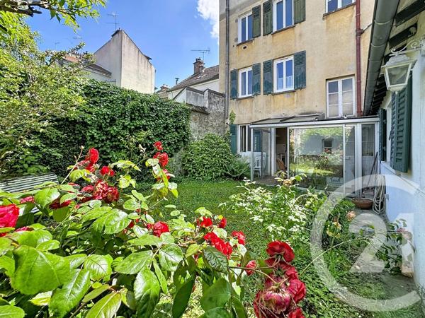 Appartement 3 Pièces à vendre  3 pièces - 69,50 m 2   FONTAINEBLEAU  - 77