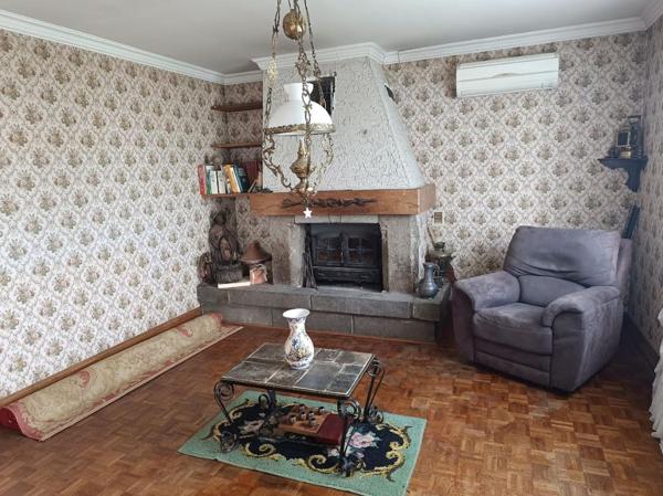 29520 Châteauneuf du Faou maison au calme, sans vis à vis 6 chambres 9500 m² de terrain