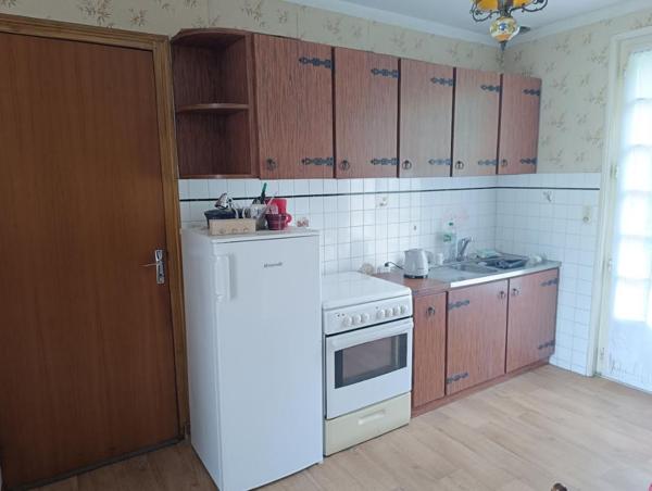 29520 Châteauneuf du Faou maison au calme, sans vis à vis 6 chambres 9500 m² de terrain