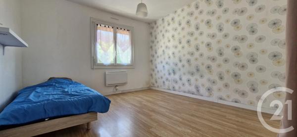 Maison à vendre  5 pièces - 91 m 2   CHATEAUDUN  - 28