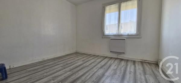 Maison à vendre  5 pièces - 91 m 2   CHATEAUDUN  - 28