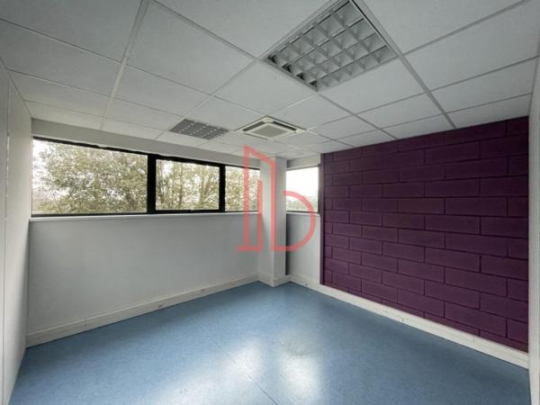 Bureau de 338 m² à louer à Bordeaux Sud-Ouest