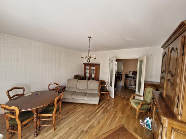 APPARTEMENT T3 RESIDENTIEL avec Balcon - CAVE et PARKING