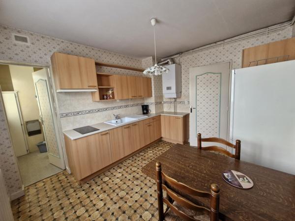 APPARTEMENT T3 RESIDENTIEL avec Balcon - CAVE et PARKING