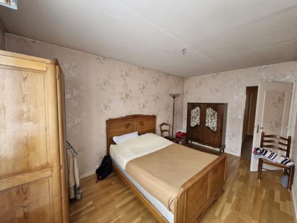 APPARTEMENT T3 RESIDENTIEL avec Balcon - CAVE et PARKING