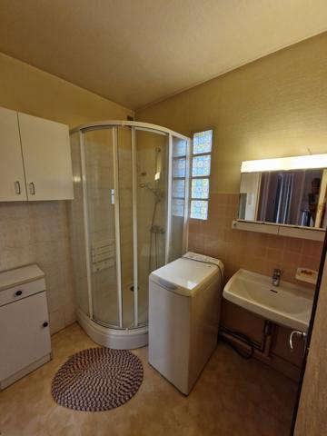 APPARTEMENT T3 RESIDENTIEL avec Balcon - CAVE et PARKING