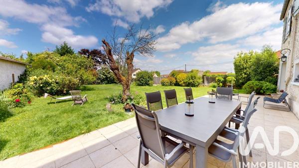 Maison à vendre 12 pièces 300 m² Maincy