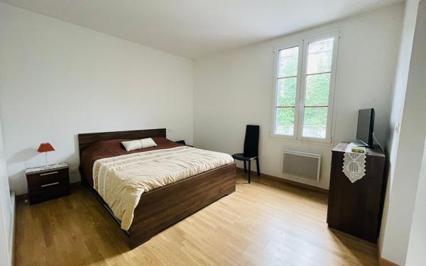 Maison à vendre    6 pièces •  Dax