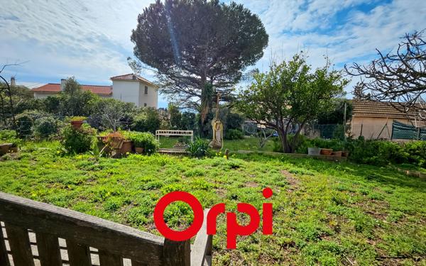 Appartement à vendre    3 pièces • 85 m2 Bandol