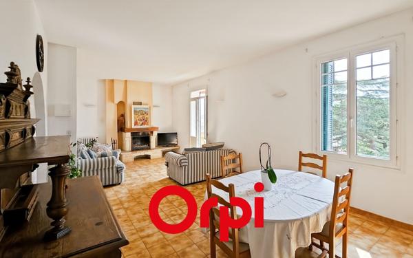 Appartement à vendre    3 pièces • 85 m2 Bandol