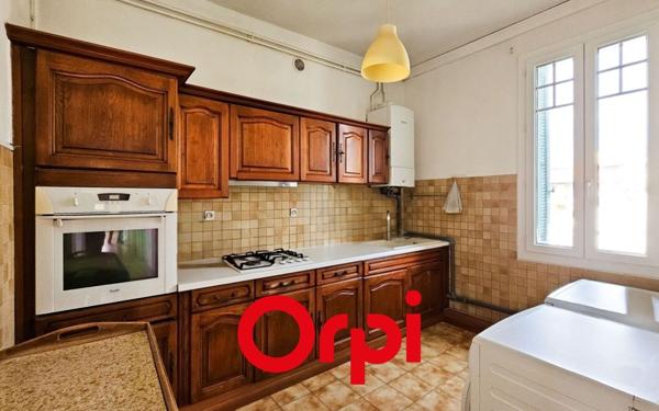 Appartement à vendre    3 pièces • 85 m2 Bandol