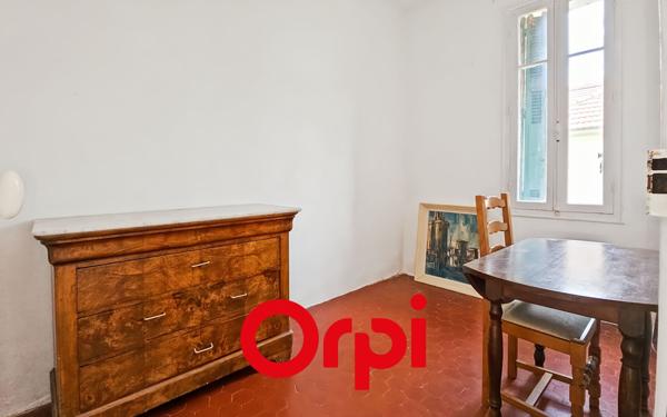 Appartement à vendre    3 pièces • 85 m2 Bandol