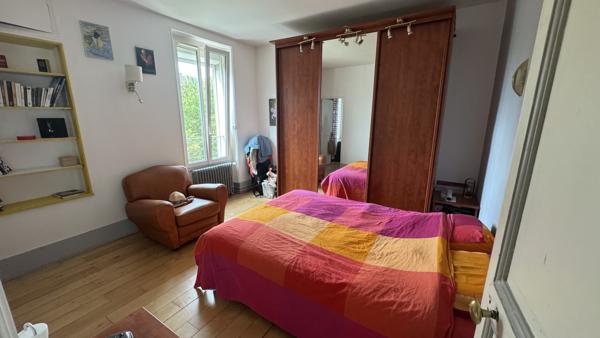 Maison 7 pièce(s) 5 chambre(s) 135 m²