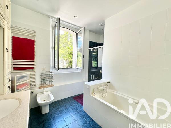 Maison à vendre 14 pièces 433 m² Épinay-sur-Orge