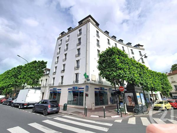 Appartement F3 à vendre  3 pièces - 66,81 m 2   LA GARENNE COLOMBES  - 92