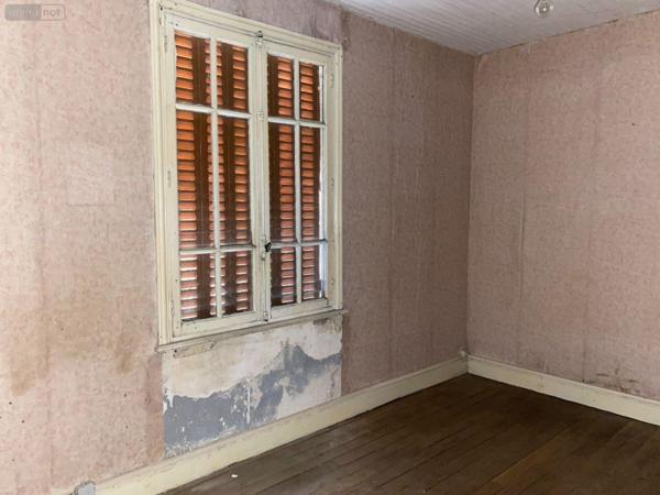 Maison à vendre à Mauriac dans le Cantal (15200), ref : 15060/961