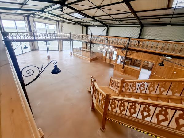 Local Commercial - 655 m² Exclusivité efficity