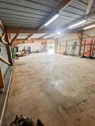 Local Commercial - 655 m² Exclusivité efficity