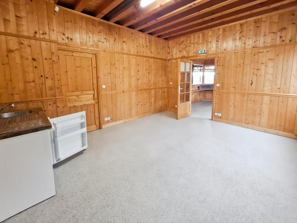 Local Commercial - 655 m² Exclusivité efficity