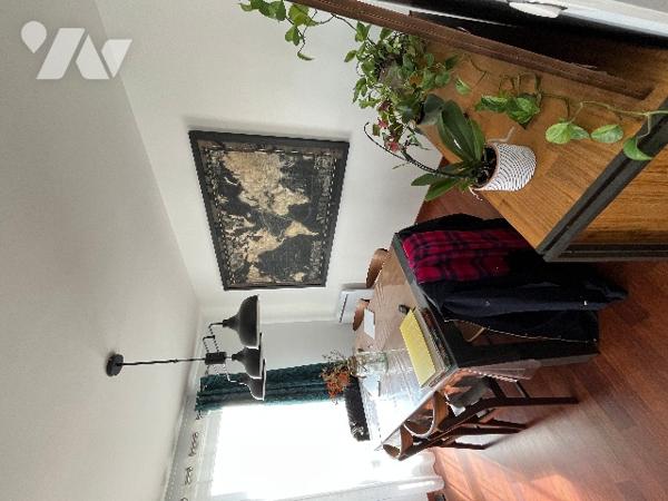 L'ÉTUDE DU DRAKKAR vous propose à la vente un magnifique appartement entièrement rénové