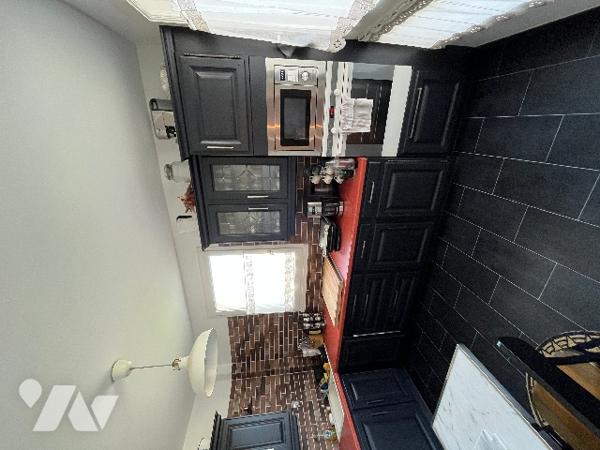 L'ÉTUDE DU DRAKKAR vous propose à la vente un magnifique appartement entièrement rénové