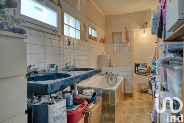 Maison 7 pièces de 194 m² à Verneuil-sur-Seine (78480)